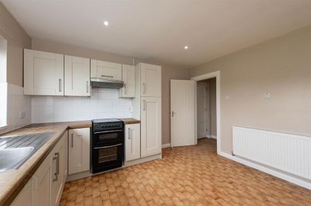 6 Dunturk Road, Drumaroad, Castlewellan, BT31 9PF - Photo 2