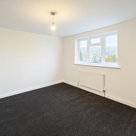 6 bedroom semi-detached house to rent - Photo 4