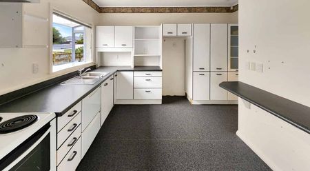 Waterloo Living - Photo 2