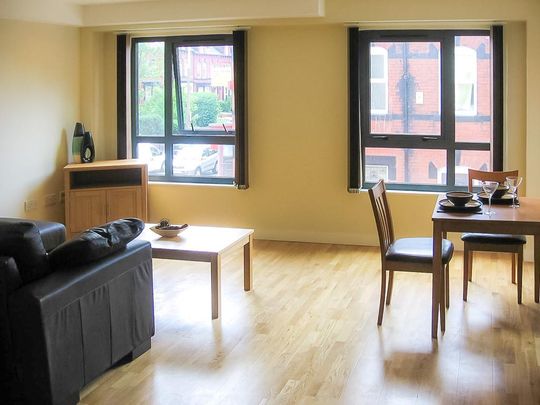 1 bedroom flat to rent - Photo 1