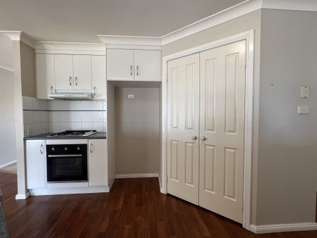 Spacious Family Living in Sought-After Delroy Park - Photo 4