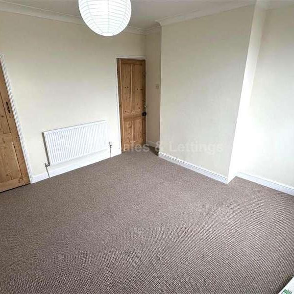 Lindum Avenue, Lincoln, LN2 - Photo 1