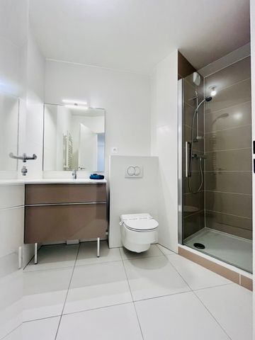 Location Appartement 4 pièces 84m² CHATENAY MALABRY 92290 - Photo 3