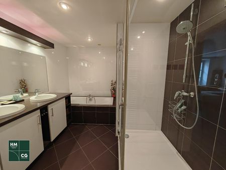 Location Appartement 3 pièces 91m² STRASBOURG 67000 - Photo 3