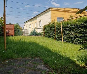 Gemütliche 2-Zimmerwohnung mit separater Küche und modernem Bodenbe... - Foto 1