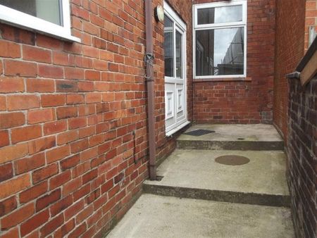 Withington Lane, Aspull, WN2 1JD - Photo 2