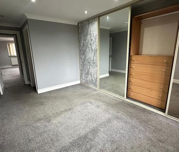 6 bedroom semi-detached house to rent - Photo 5