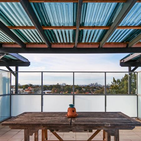 Inner West Lifestyle Convenience - Photo 2