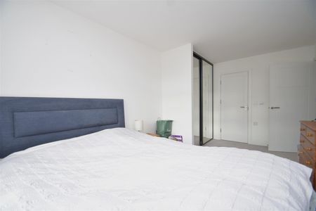 2 bedroom apartment - Photo 4