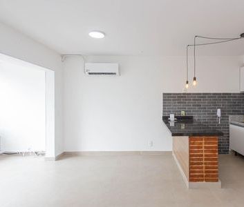 Studio para alugar com 33m², 1 quarto e sem vaga - Photo 1