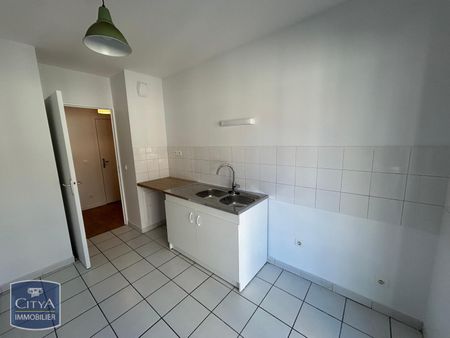 Location Appartement 3 pièces 65m² VILLEURBANNE 69100 - Photo 2