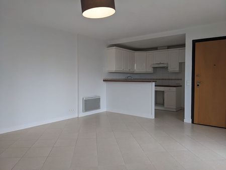 Appartement COURBEVOIE - 4 pièces - 72 m2 - Photo 4
