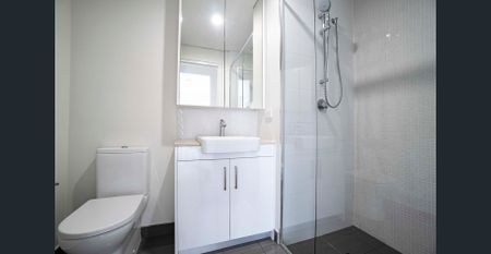 Welcome to apartment 48/6 Campbell Street! - Photo 2