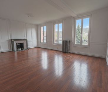 Location Appartement 4 pièces 121m² ROUEN 76000 - Photo 1