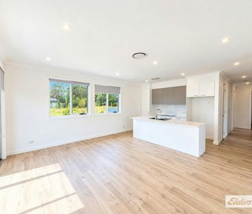 Near New, Architecturally Designed Villa with Spacious Yard - Photo 2