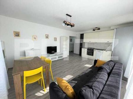Apartament modern, 67 mp, balcon, A.C., zona Platinia - Photo 2