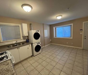 Basement Suite in Fraserview offering 2 bedrooms and 1 full bathrooms - Photo 3