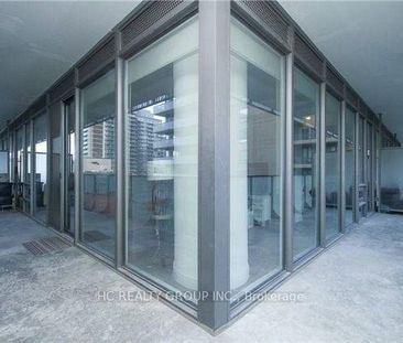 42 Charles Street East condo — Toronto, ON (2-Bedroom) - 2 Bedroom - Photo 5