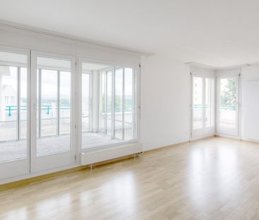 3.5 Zimmer, 122 m², 3. Stock - Photo 1