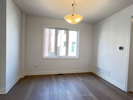 For Lease - 43 Berczy Manor Crescent, Markham, Ontario - Photo 3