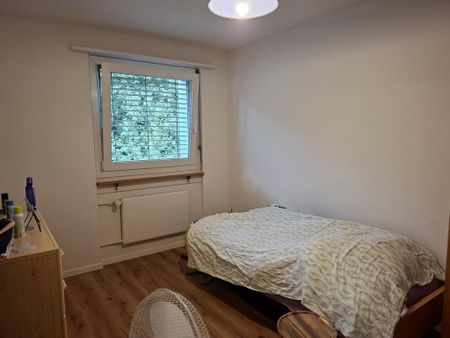 Gemütliche 3.5 Zimmerwohnung an verkehrsgünstiger Lage - Foto 2