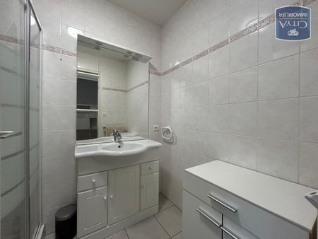 Location Appartement 2 pièces 34m² EVIAN LES BAINS 74500 - Photo 4