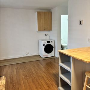 2 1/2 Semi Meublé Rénové - Photo 3