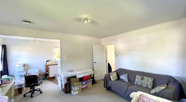 Sunny 3 bedrooms At Quiet Handy Location - Photo 1