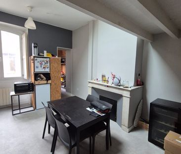 Location Appartement 2 pièces 38m² BORDEAUX 33000 - Photo 6