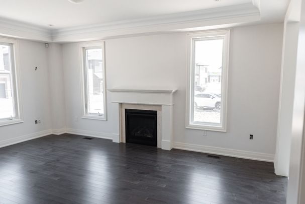 For Lease - 406 Humphrey Street, Hamilton, Ontario - Photo 1