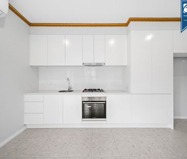 BRAND-NEW 2-BEDROOM GRANNY FLAT - MODERN LIVING & SPACIOUS BACKYARD - Photo 4