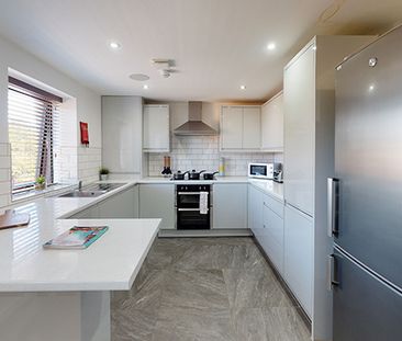 Flat 12, 16-18 Grinfield Street, University Campus - Photo 2
