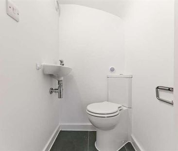 Newbury Mews, Chalk, NW5 - Photo 4