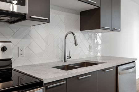 6 & 10 Oblats, Old Ottawa East, Ottawa, ON - Photo 4