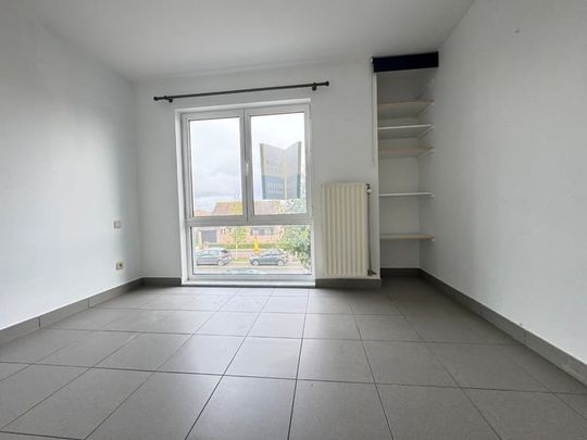 Appartement te huur - Photo 1