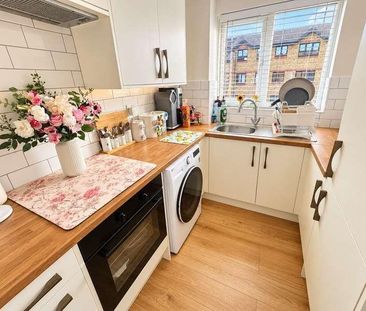 Vignoles Road, Romford, RM7 - Photo 3