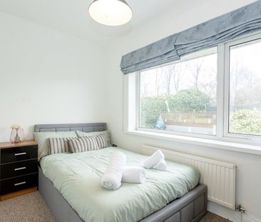 3 Bed Semi-Detached House, Bank Lane, M6 - Photo 5