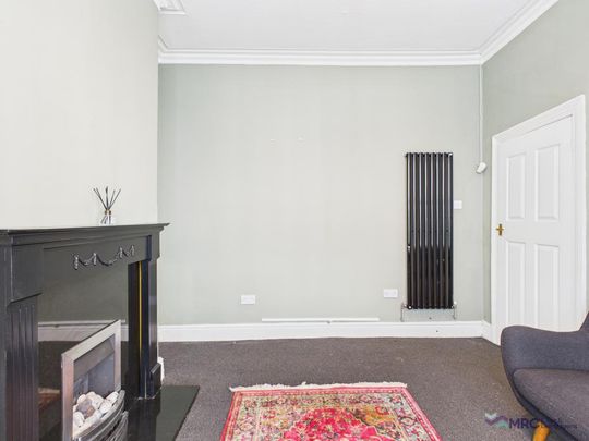 2 bedroom end of terrace house to rent - Photo 1