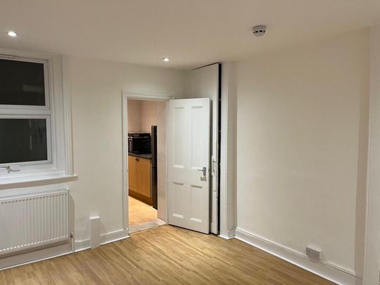 1 Bed Flat, Evering Road, E5 - Photo 1