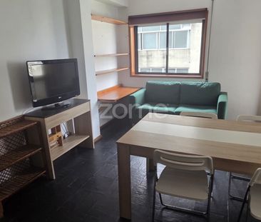 Apartamento T1 em Porto - Foto 1
