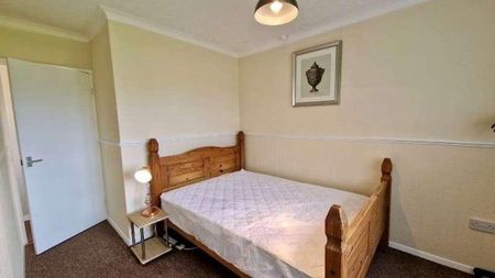 Roding Green, Walney Island, LA14 - Photo 4