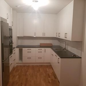 2 ROOMS APARTMENT FOR RENT IN UPPLANDS VÄSBY - Foto 2