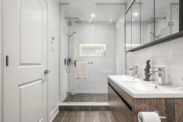 5897 Av. Clanranald, H3X 2T2, H3X 2T2, Montréal - Photo 1