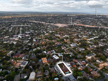 Fully Renovated with Swimming Pool within Balwyn High School (STSA) - Photo 3