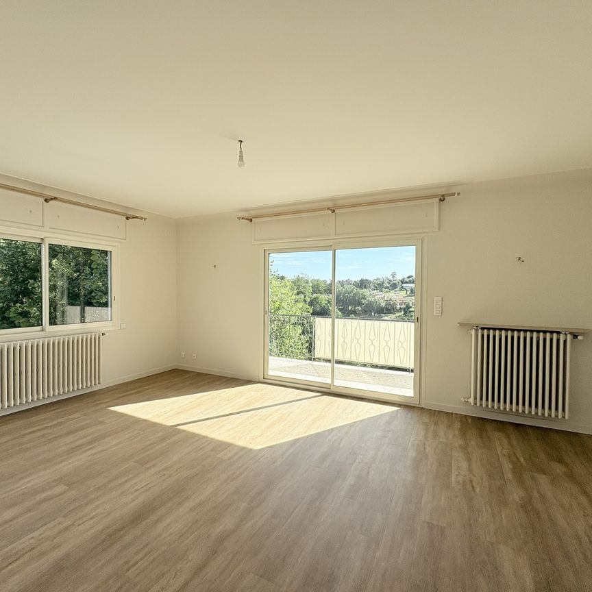 Location Appartement 3 pièces 99m² VENCE 06140 - Photo 1