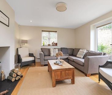 3 bedroom detached house to rent - Photo 1