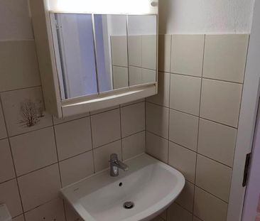 Holzwickede, Hans- Böckler- Str. 8, 2 Zimmer im 1. OG mit Balkon - Foto 6