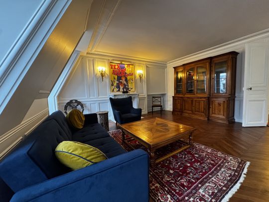 Appartement • Saint Philippe du Roule, Paris 8ème - Photo 1