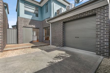 1/29 Kennedy Street, Glenroy VIC 3046 - Photo 5