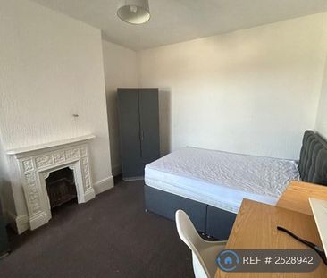 1 bedroom in a house share to rent - Photo 6